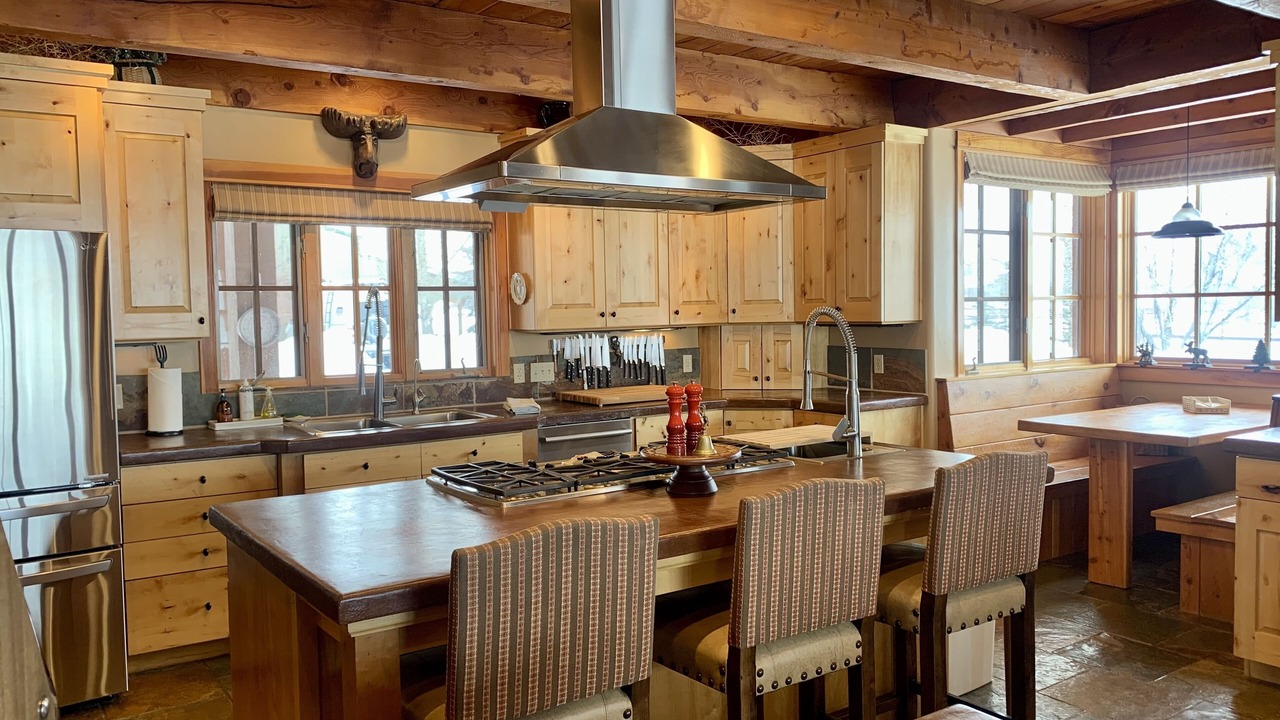 Photo of Kitchen in North Snyderville Basin