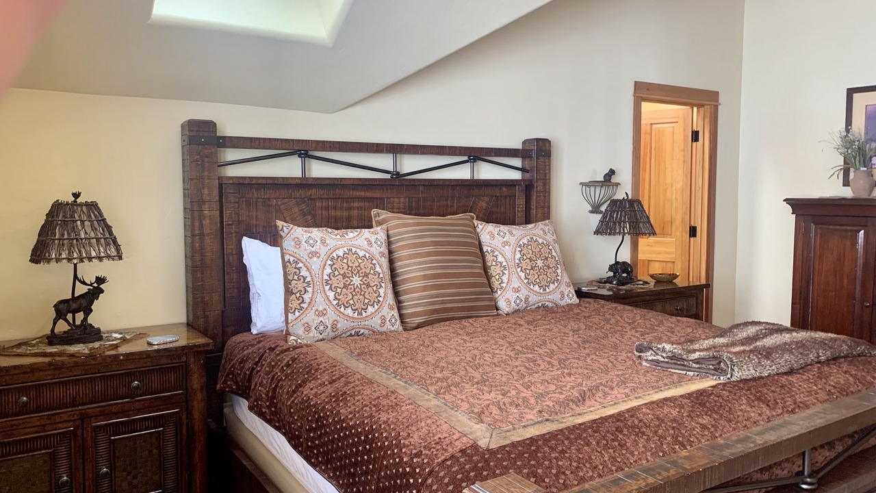 Photo of Bedroom in North Snyderville Basin
