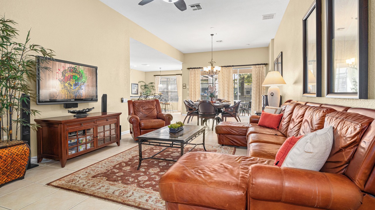 Photo of Livingroom in Windsor Hills