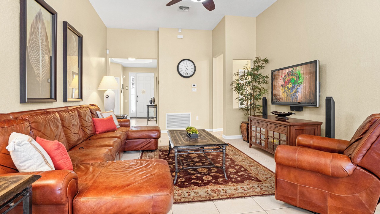 Photo of Livingroom in Windsor Hills