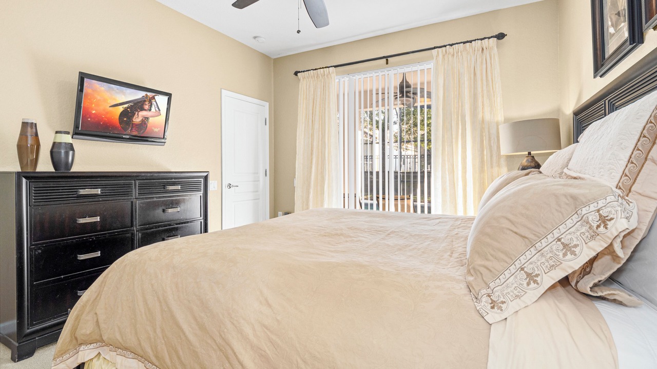Photo of Bedroom in Windsor Hills