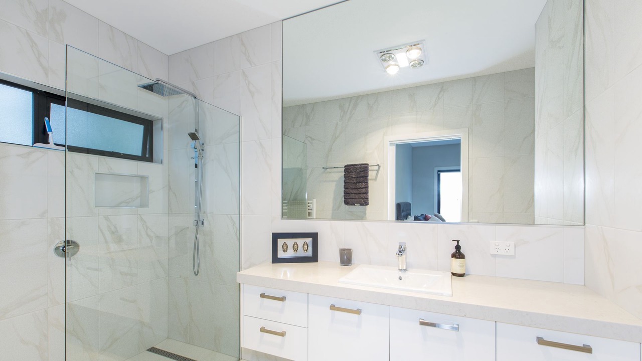 Photo of Bathroom in Inverloch