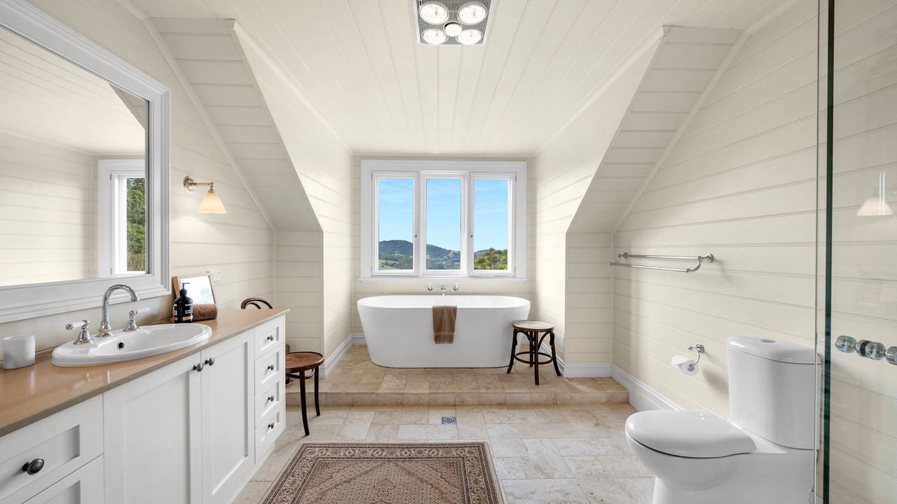 Photo of Bathroom in Woodhill