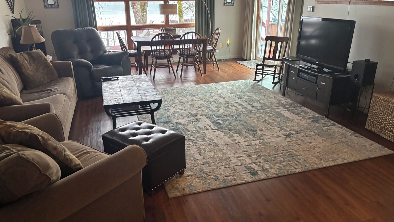 Photo of Livingroom in Northwest Ithaca