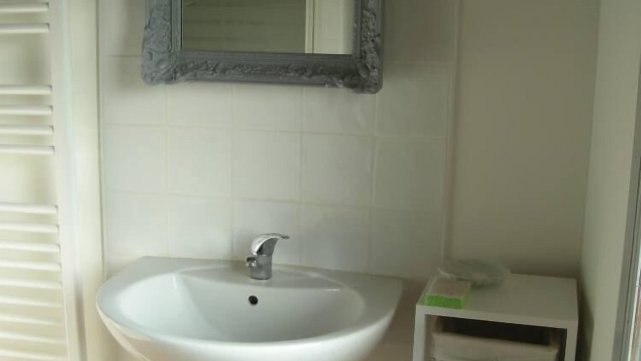 Photo of Bathroom in Cerisy-Belle-Etoile