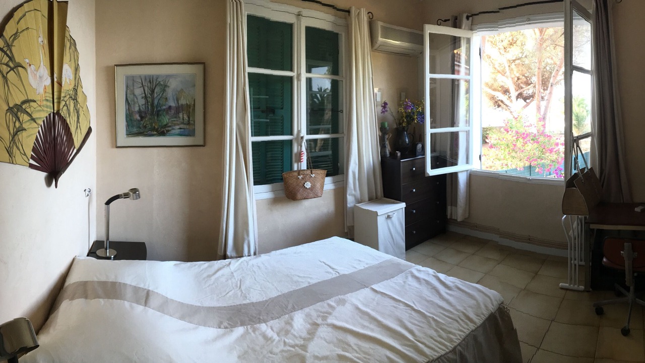 Photo of Bedroom in Coggia