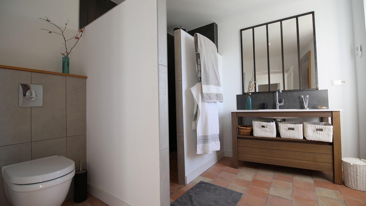 Photo of Bathroom in Lablachere