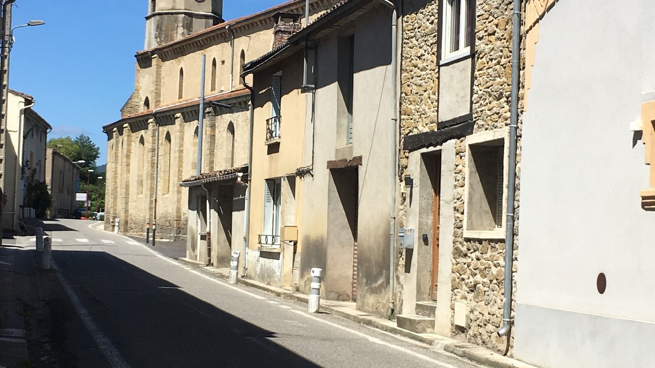 Photo of Others in Leran