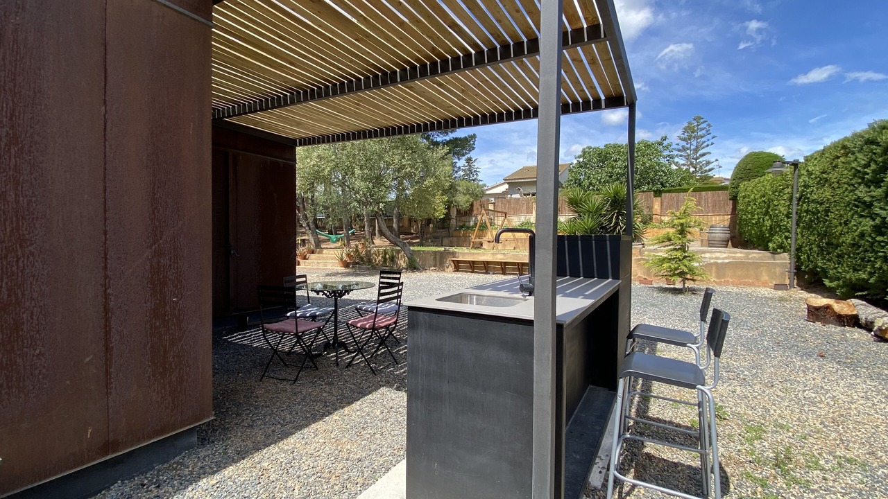 Photo of Patio Balcony in Alcover