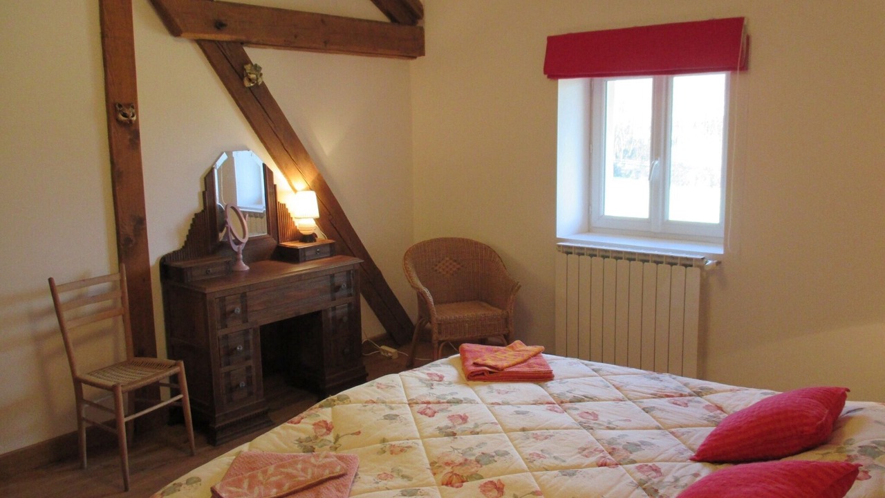 Photo of Bedroom in Saint-Prix-les-Arnay