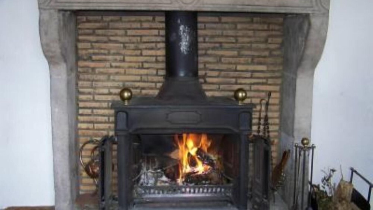 Photo of Others in Artonne