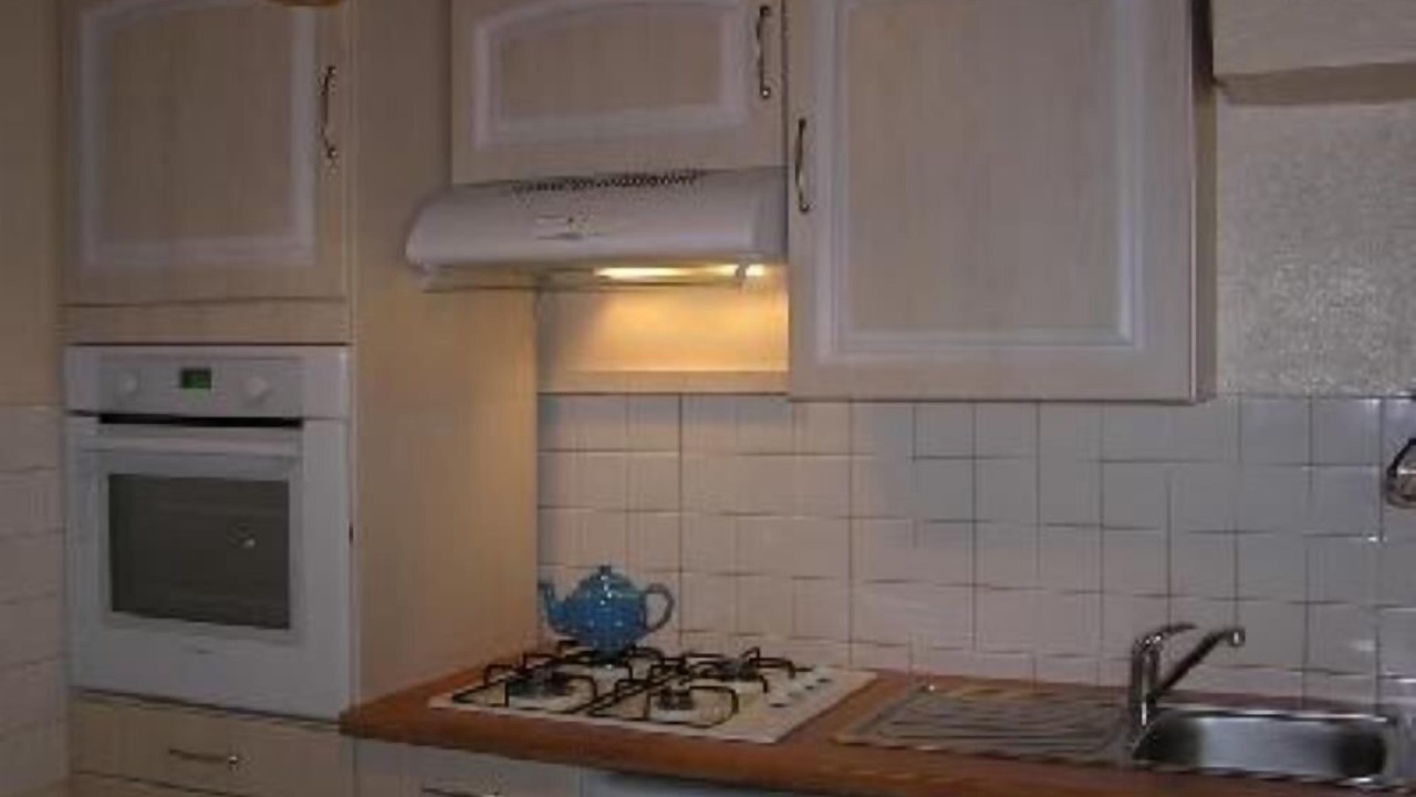 Photo of Others in Artonne