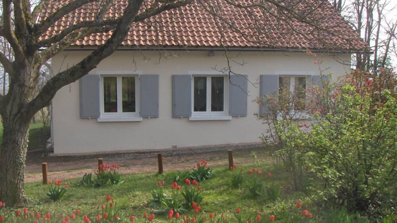 Photo of Outdoor in Artonne