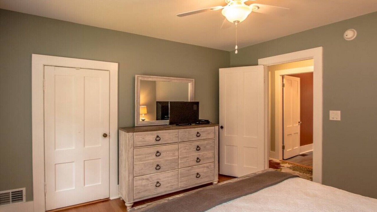 Photo of Bedroom in North Conway