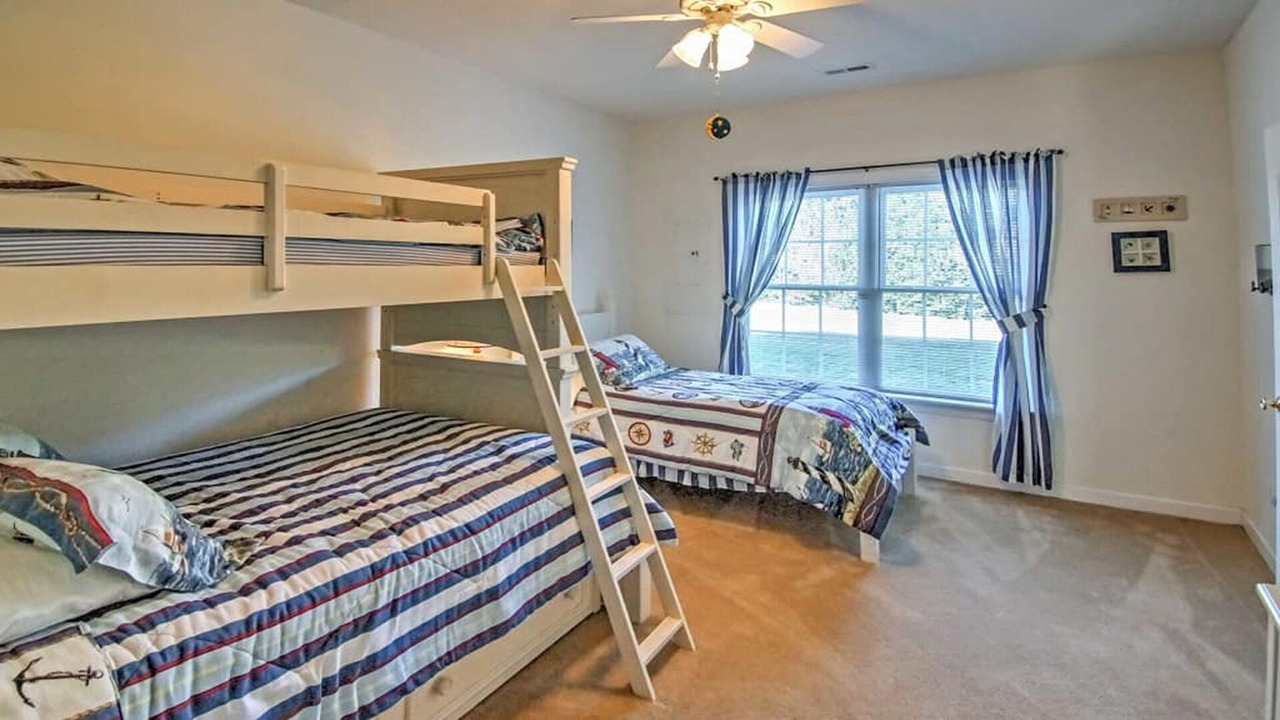 Photo of Bedroom in Cape Charles