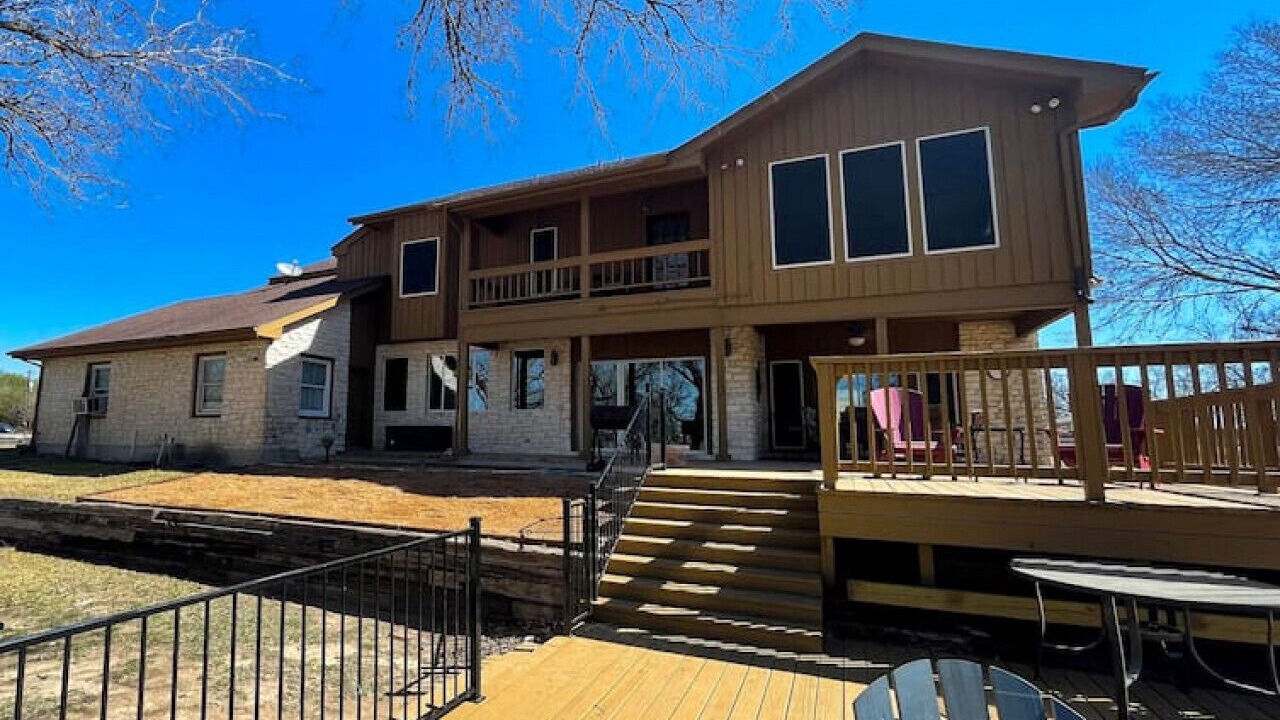 Photo of Outdoor in Martindale