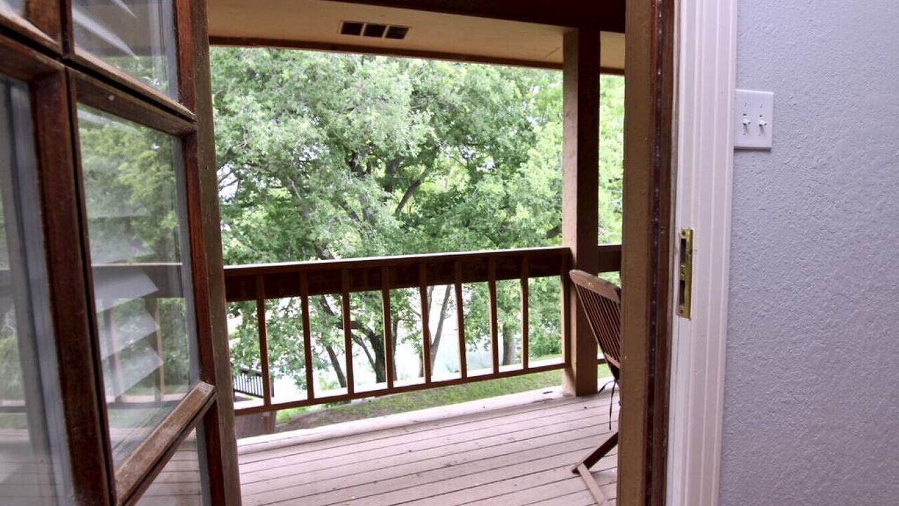 Photo of Patio Balcony in Martindale