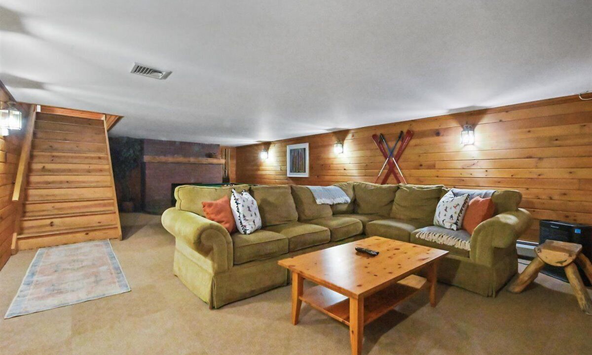 Photo of Livingroom in Tannersville