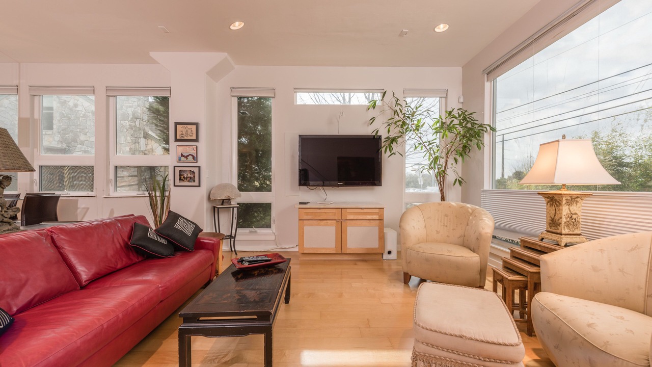 Photo of Livingroom in Hancock