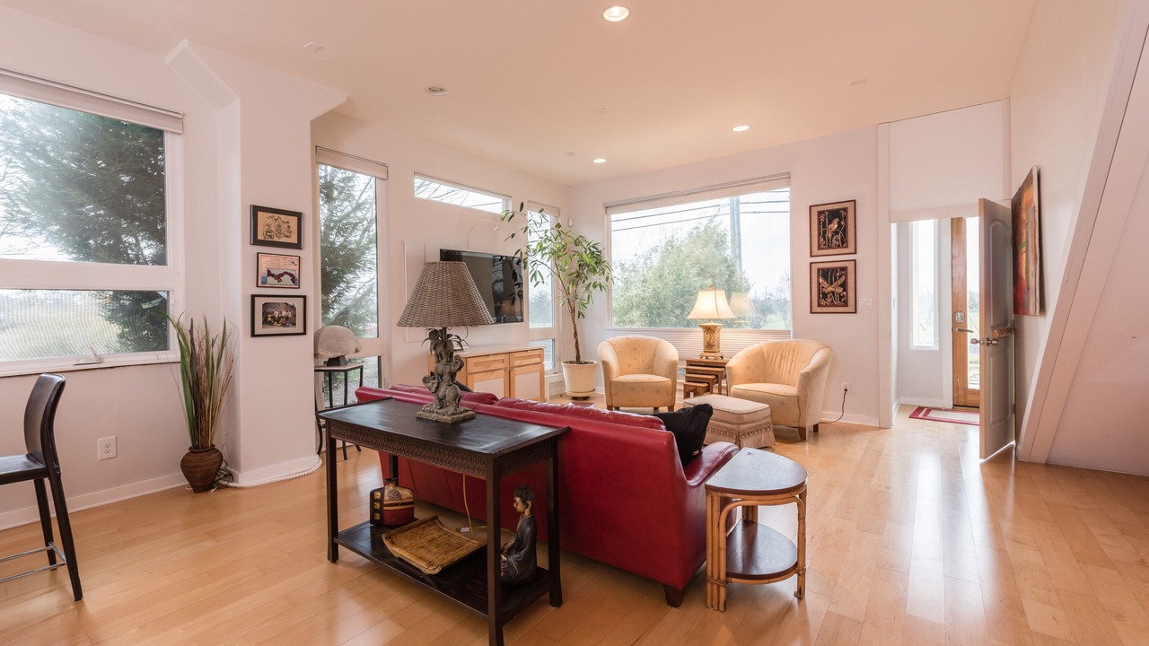 Photo of Livingroom in Hancock