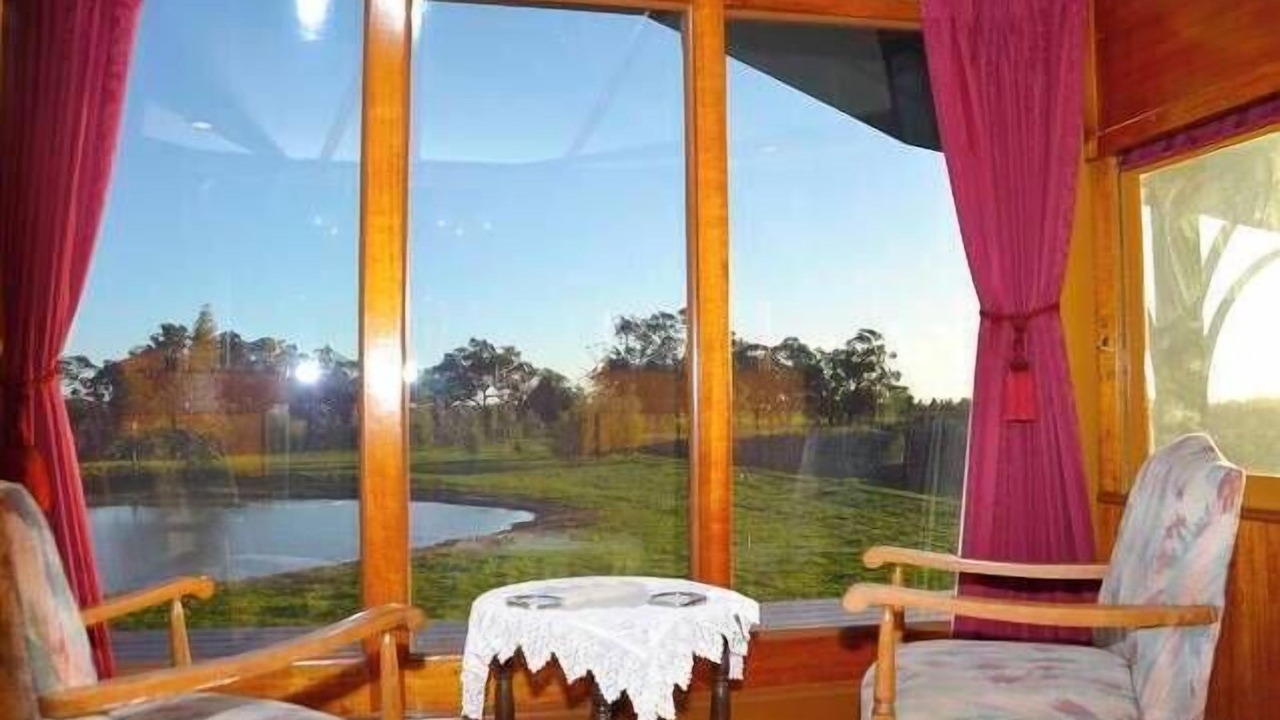 Photo of Others in Roslynmead