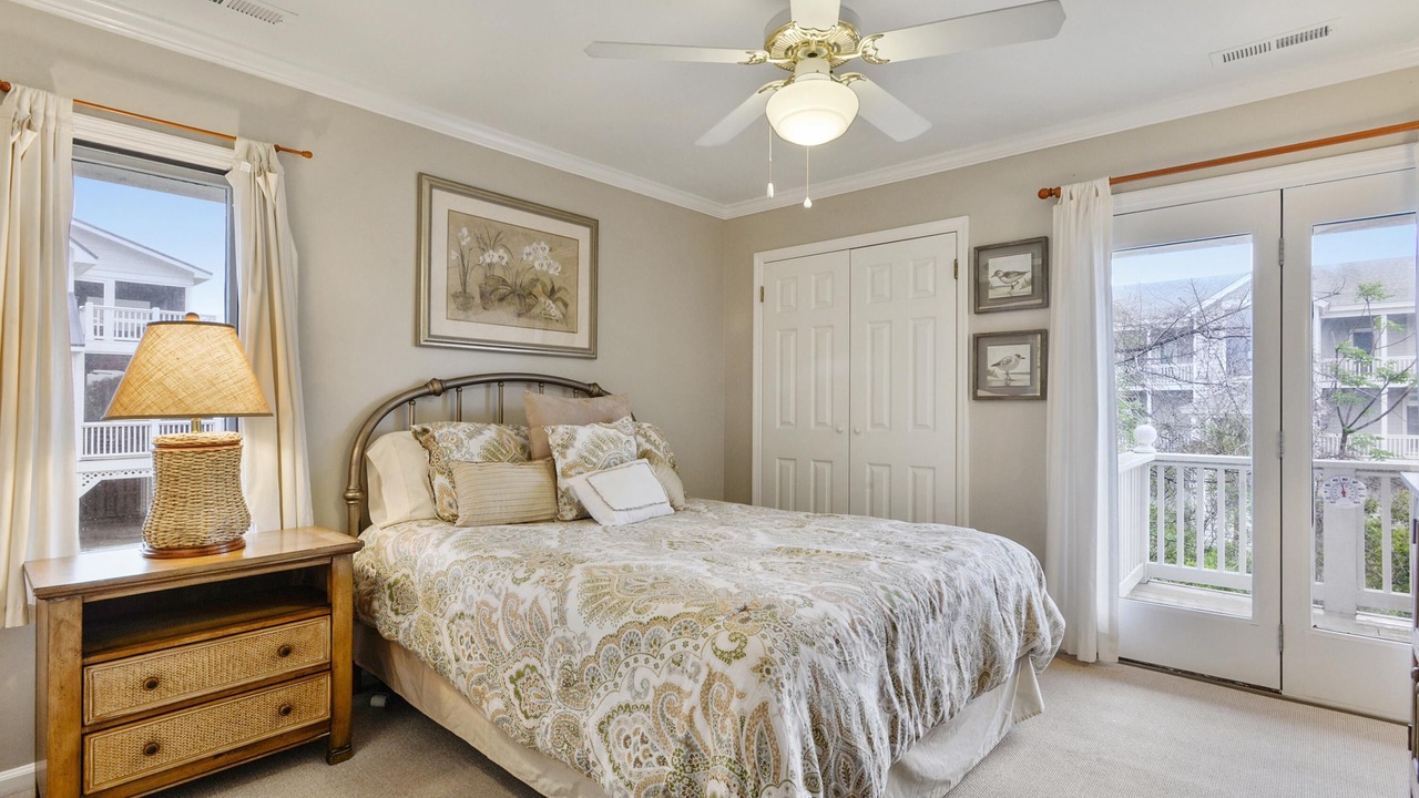 Photo of Bedroom in Beachwalk