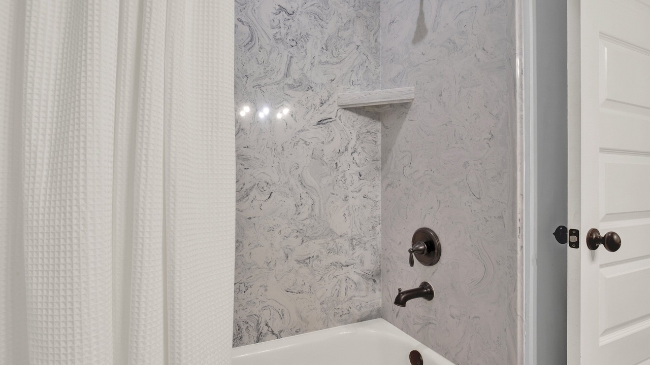Photo of Bathroom in Yamacraw Village