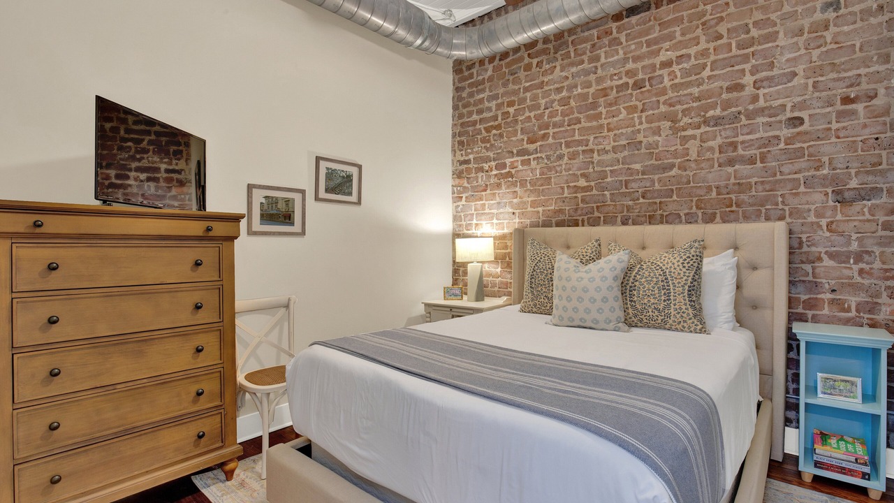 Photo of Bedroom in Yamacraw Village