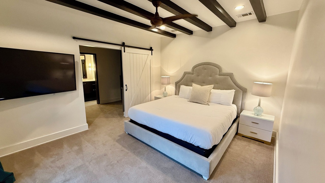 Photo of Bedroom in East Cesar Chavez