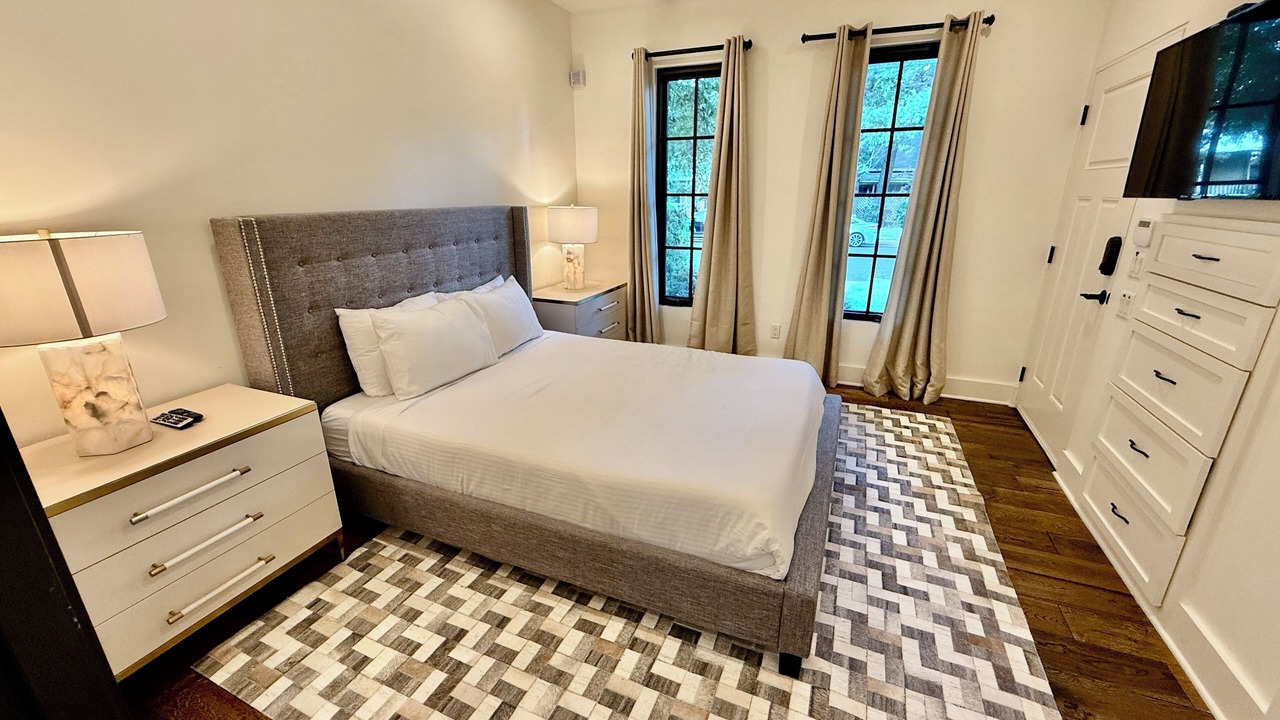 Photo of Bedroom in East Cesar Chavez