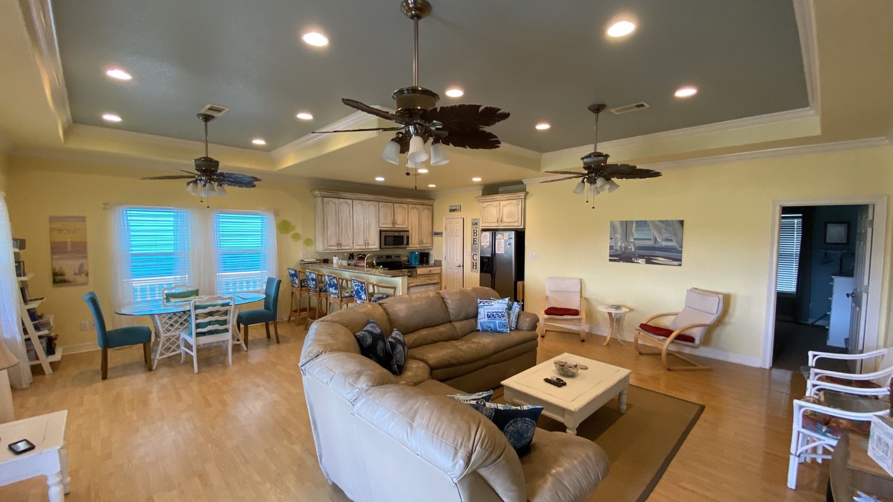 Photo of Livingroom in Port Bolivar