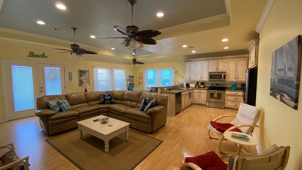 Photo of Bedroom in Port Bolivar