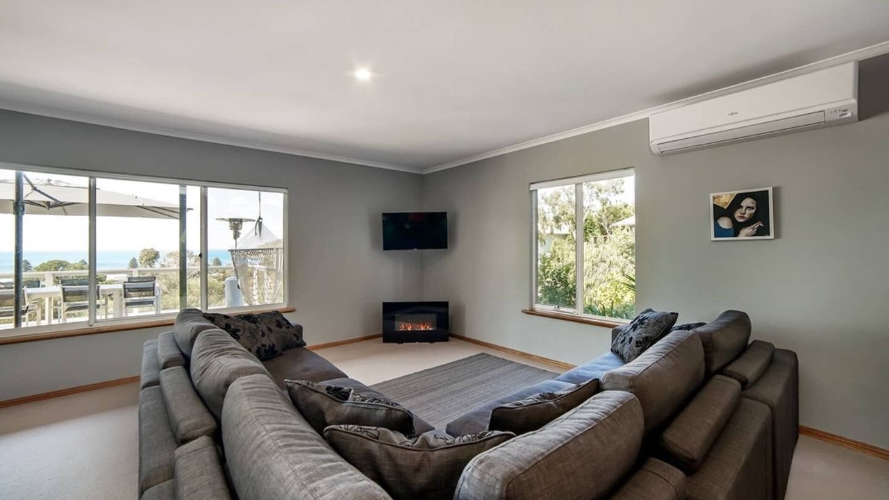 Photo of Livingroom in Encounter Bay
