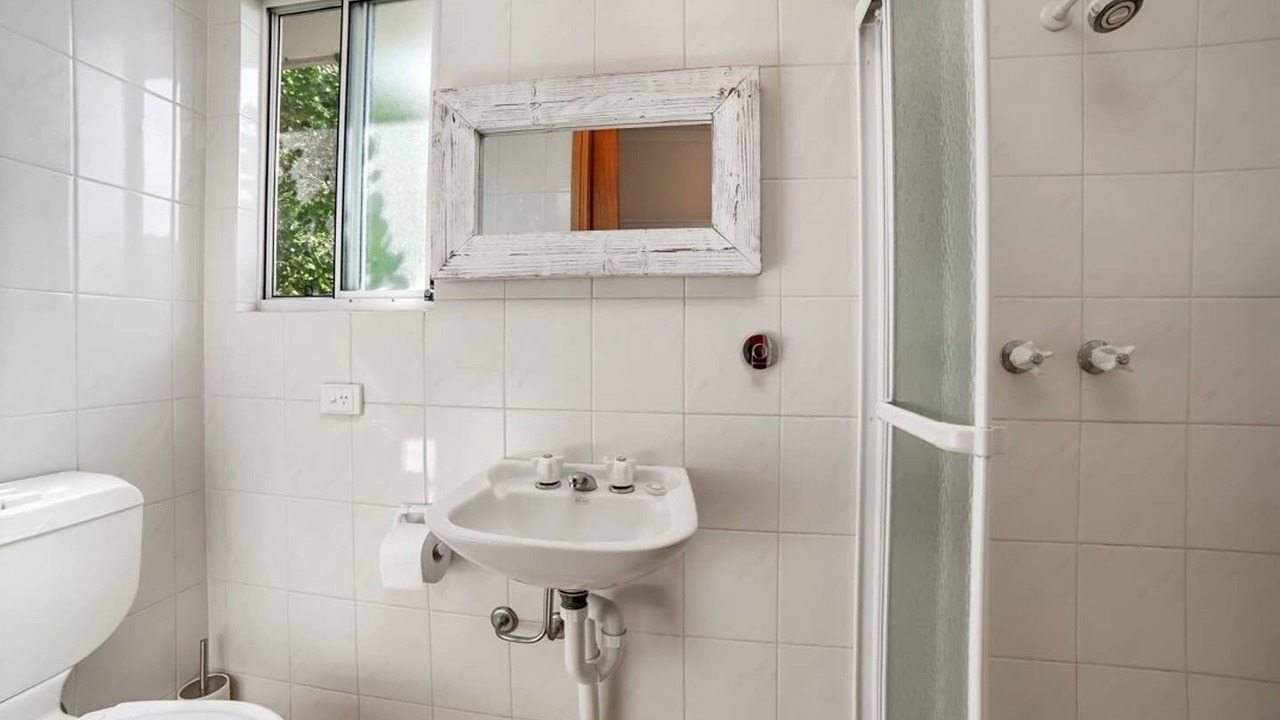 Photo of Bathroom in Encounter Bay
