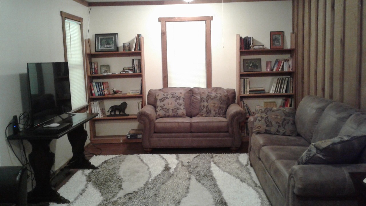 Photo of Livingroom in Steelville