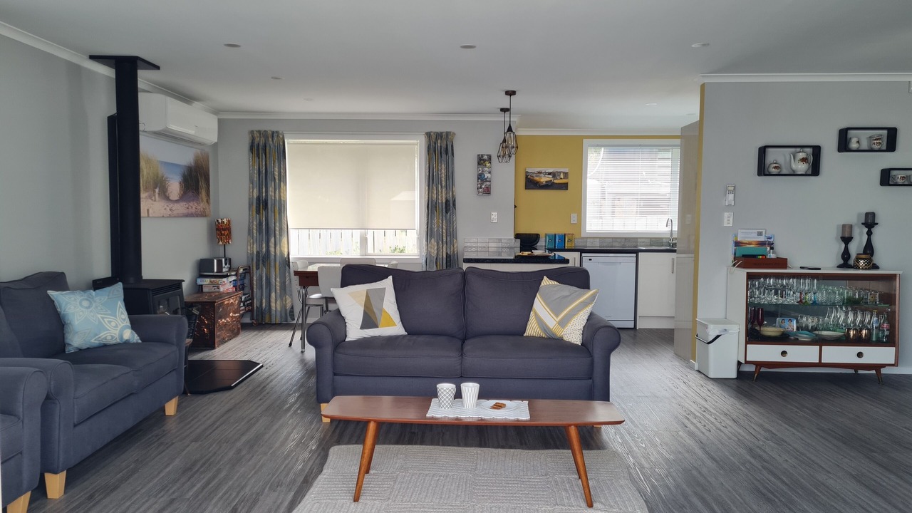 Photo of Livingroom in Waitarere Beach