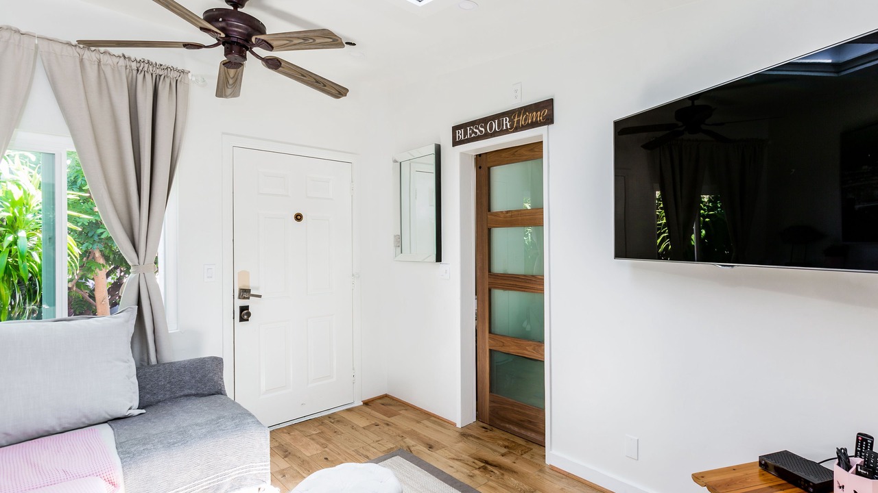 Photo of Livingroom in Carlson Park