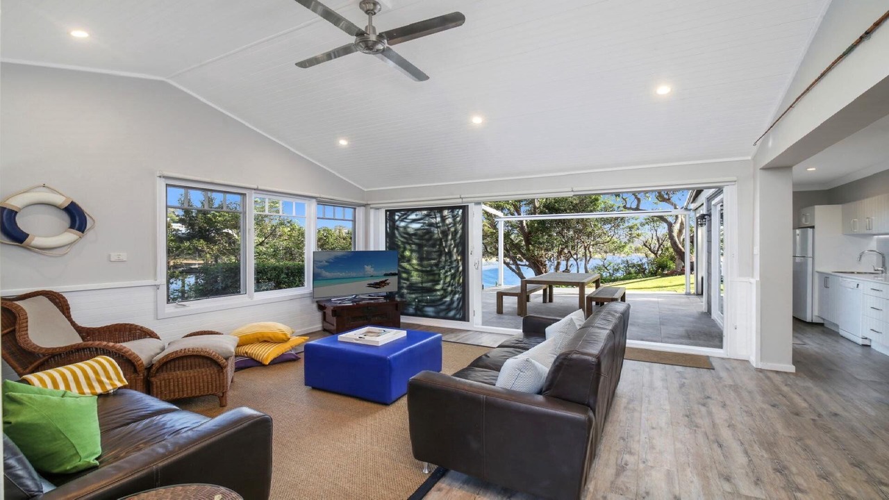 Photo of Livingroom in Avoca Beach