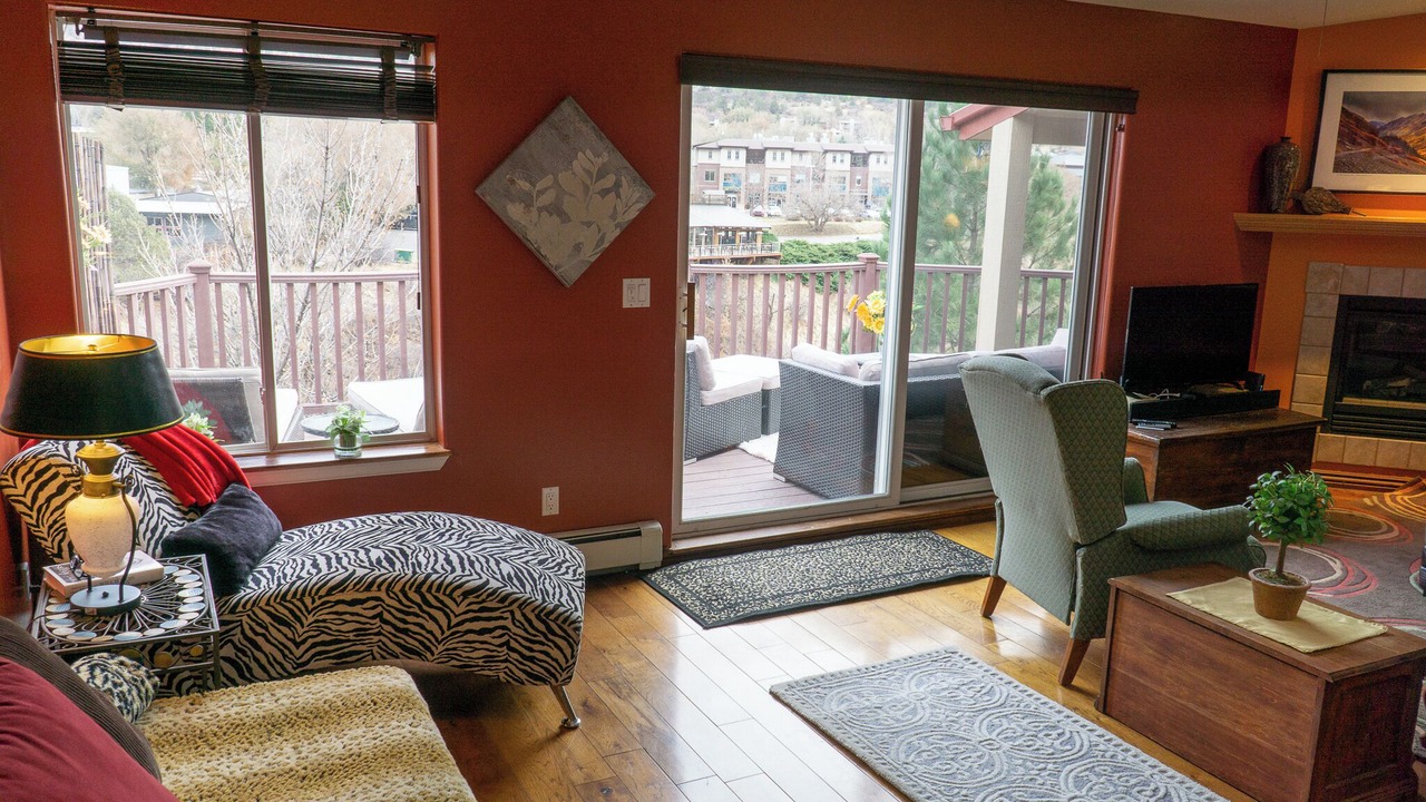 Photo of Livingroom in Glenwood Springs