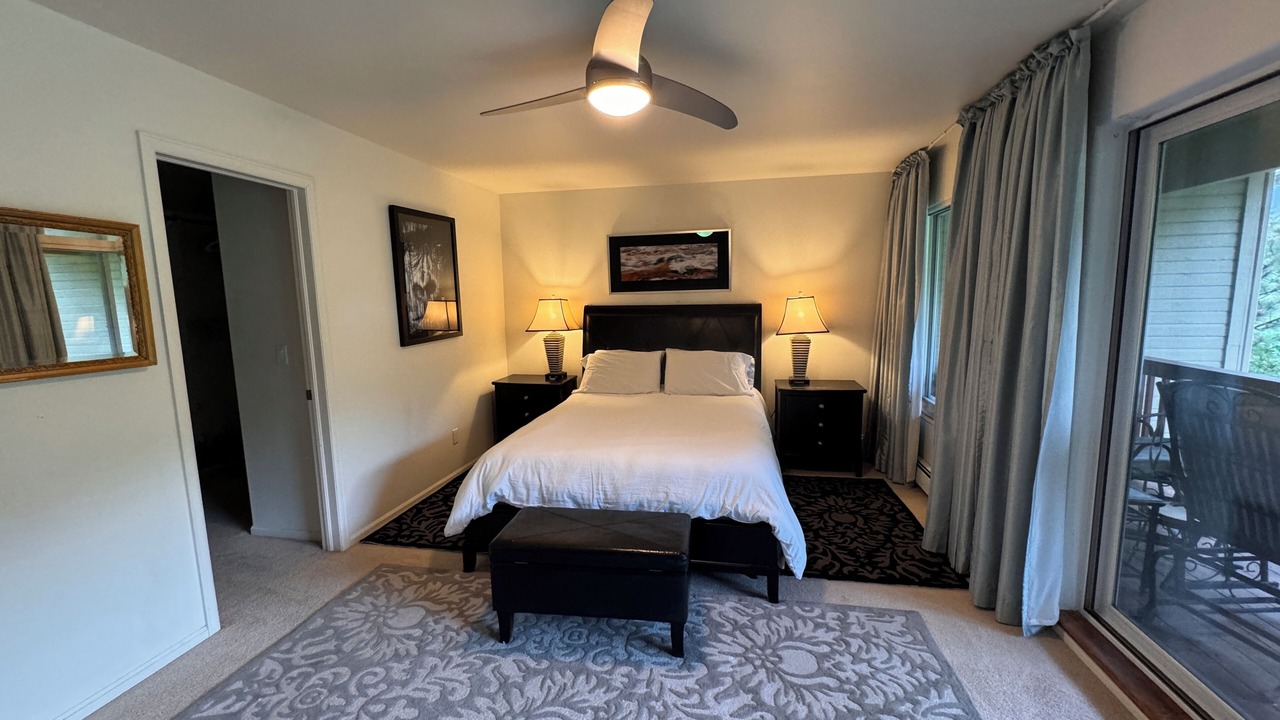 Photo of Bedroom in Glenwood Springs