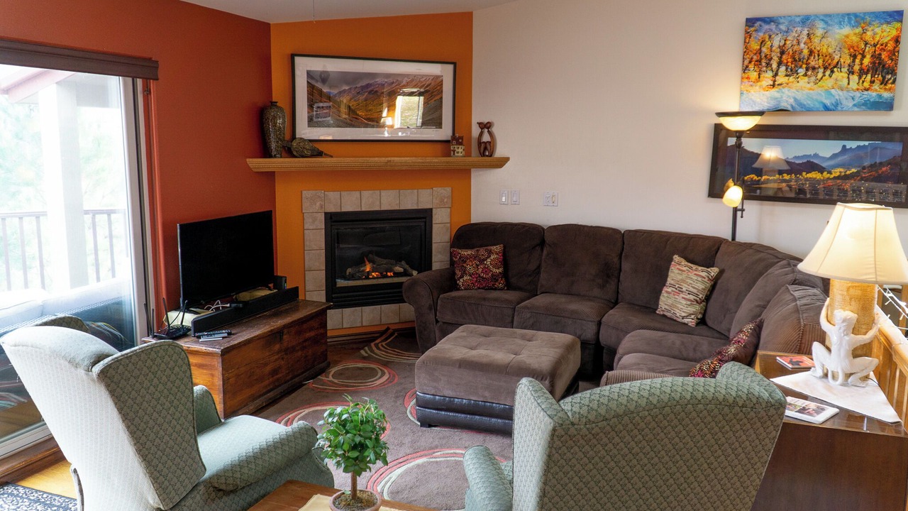 Photo of Livingroom in Glenwood Springs