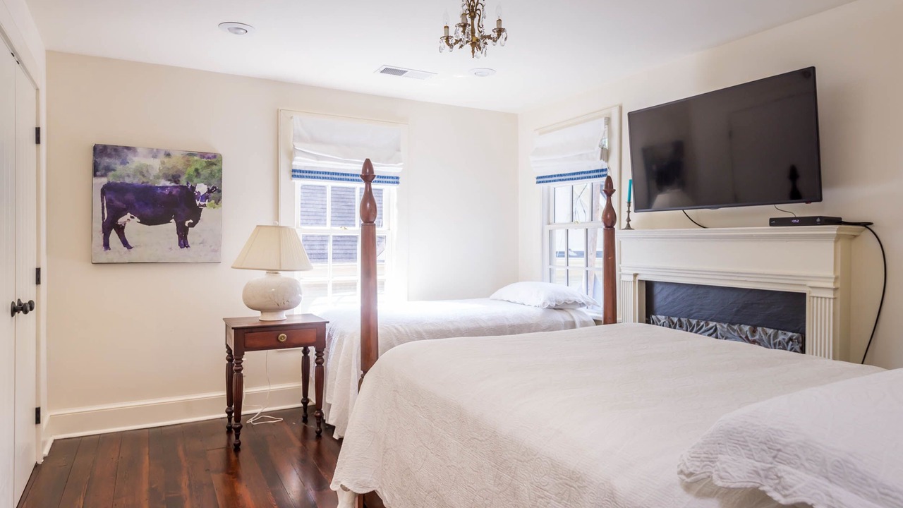 Photo of Livingroom in Northside District