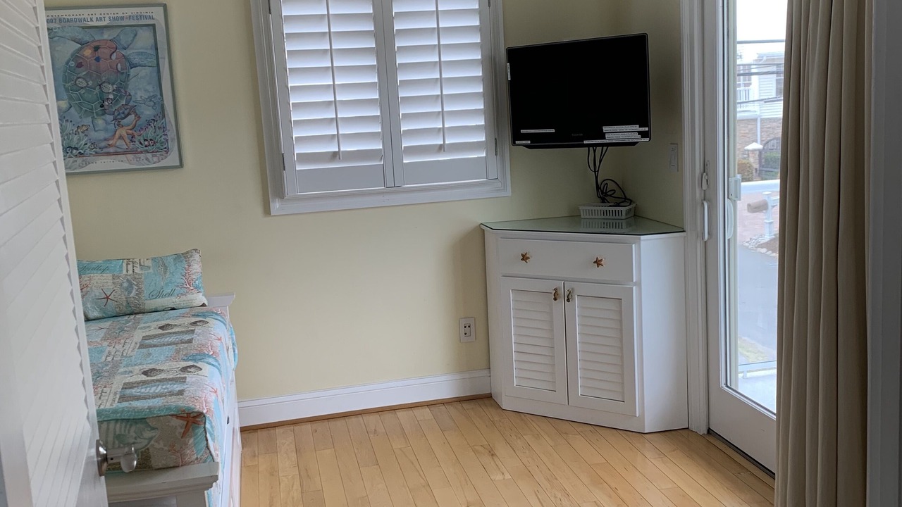 Photo of Bedroom in Northeast Virginia Beach