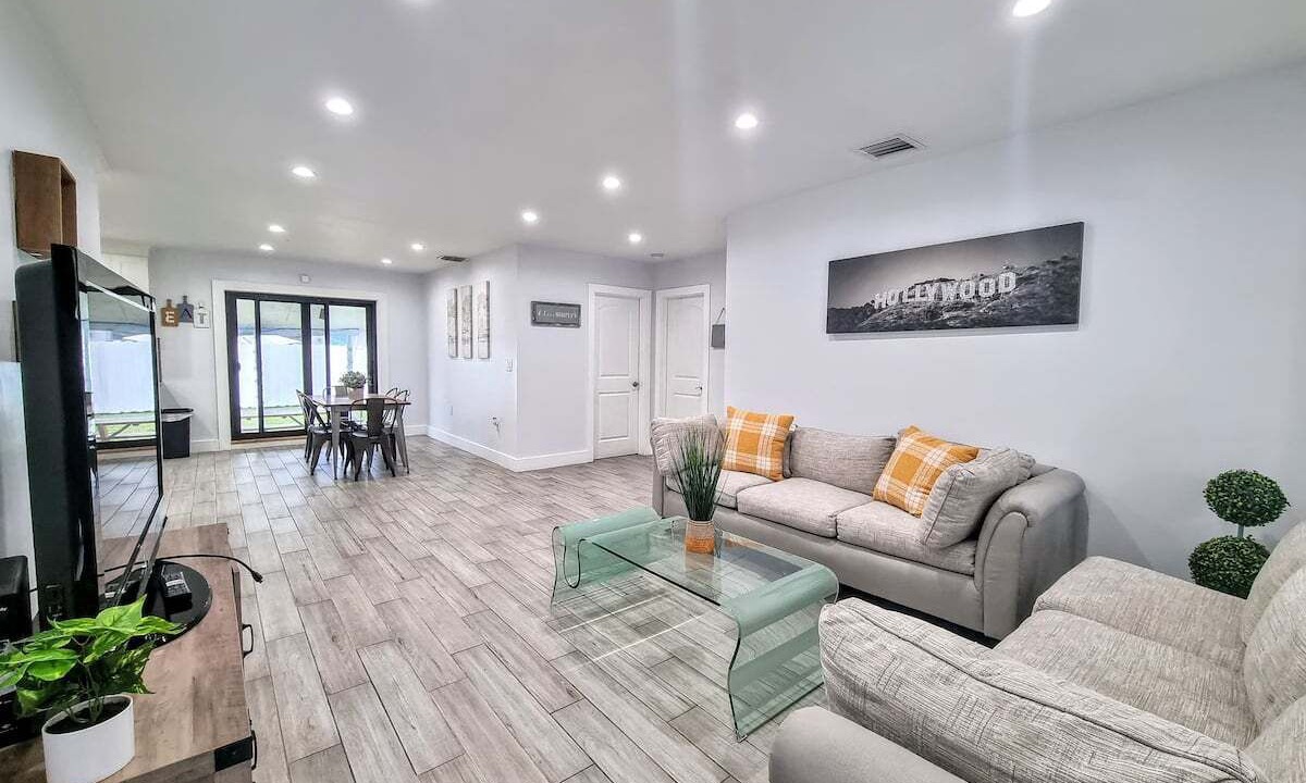 Photo of Livingroom in Little Ranches