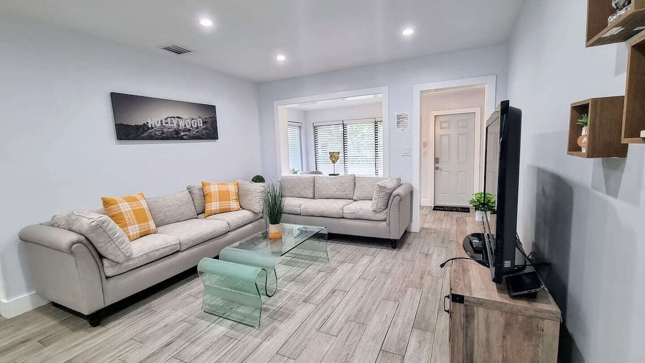 Photo of Livingroom in Little Ranches