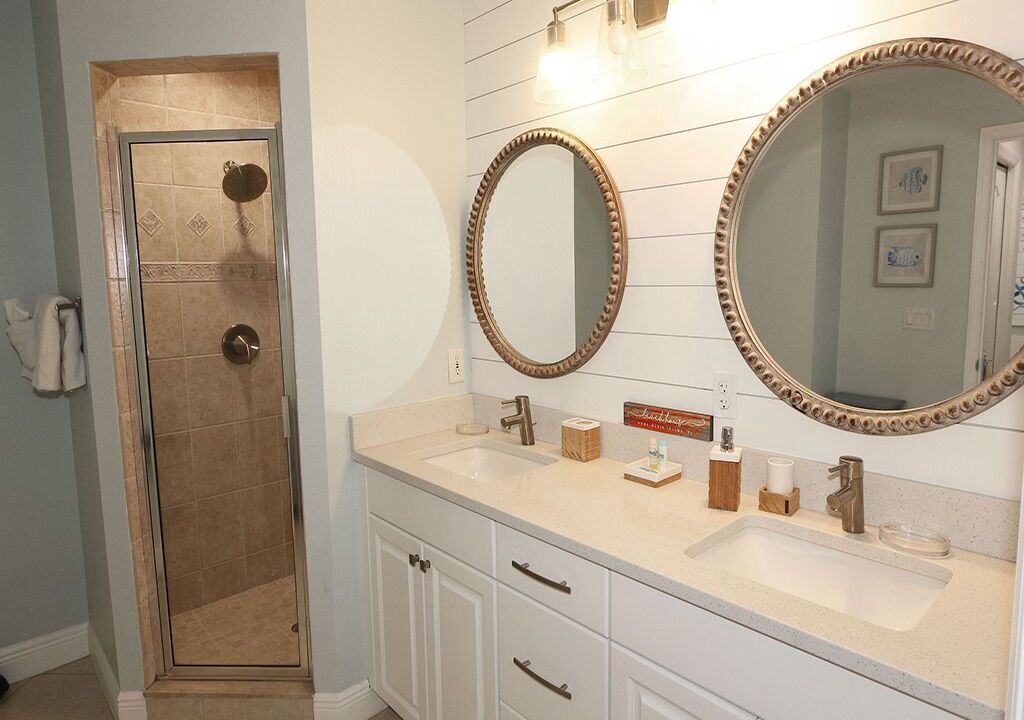 Photo of Bathroom in Bradenton Beach