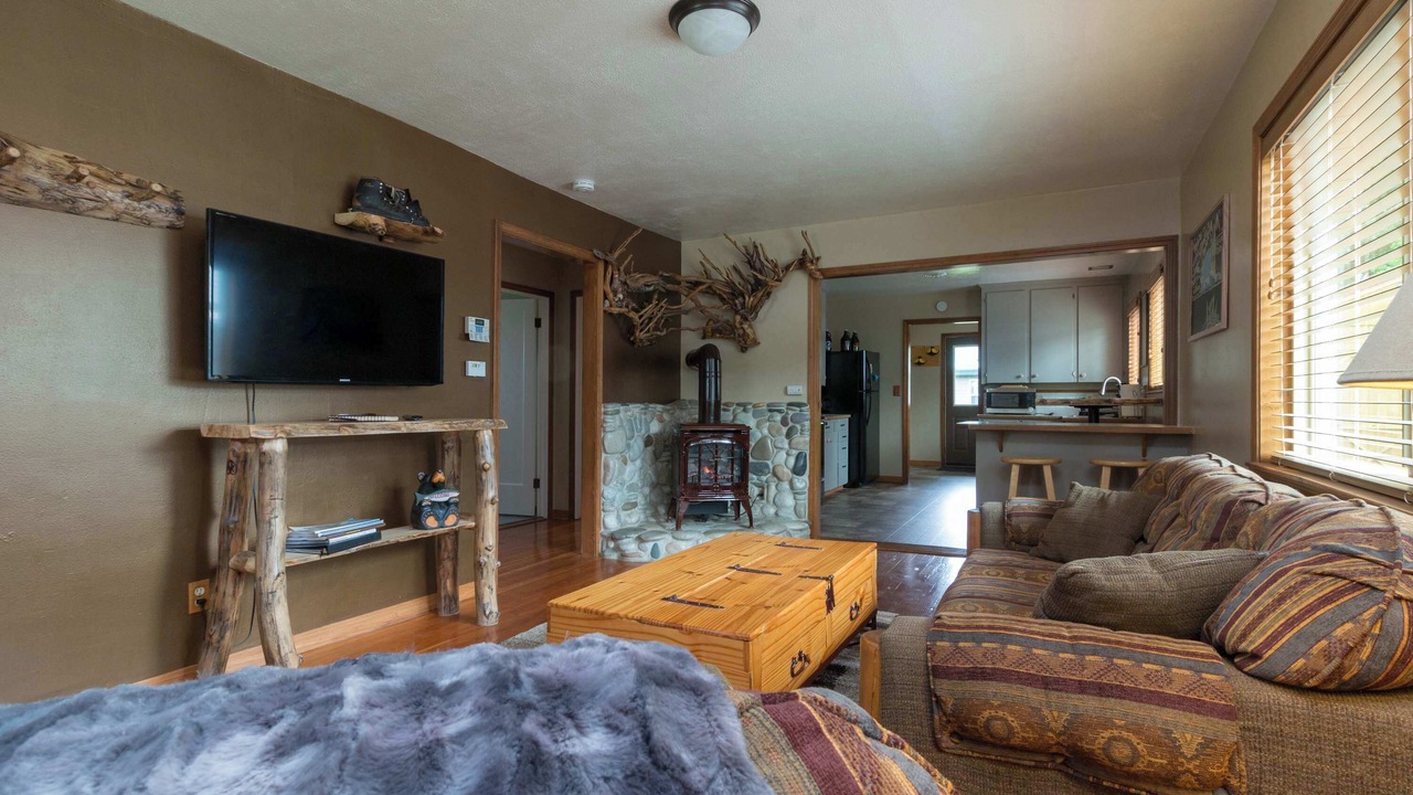 Photo of Livingroom in McCall