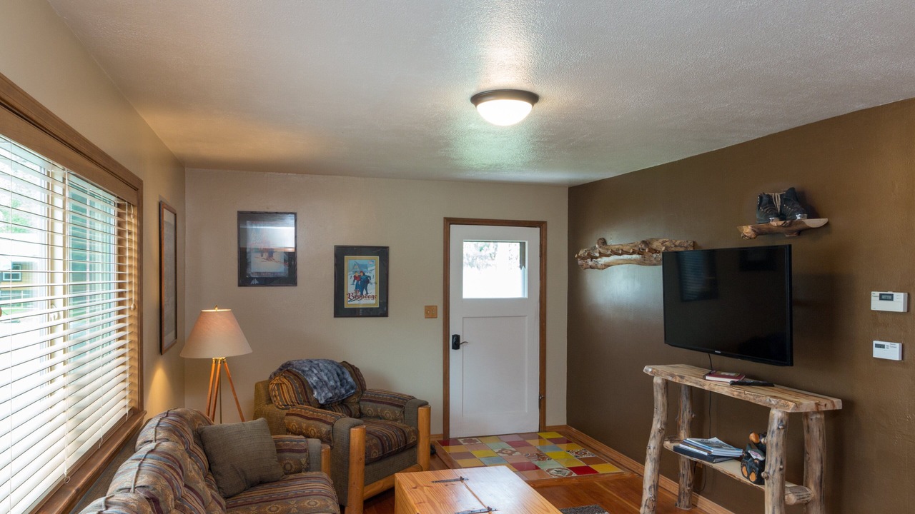 Photo of Livingroom in McCall