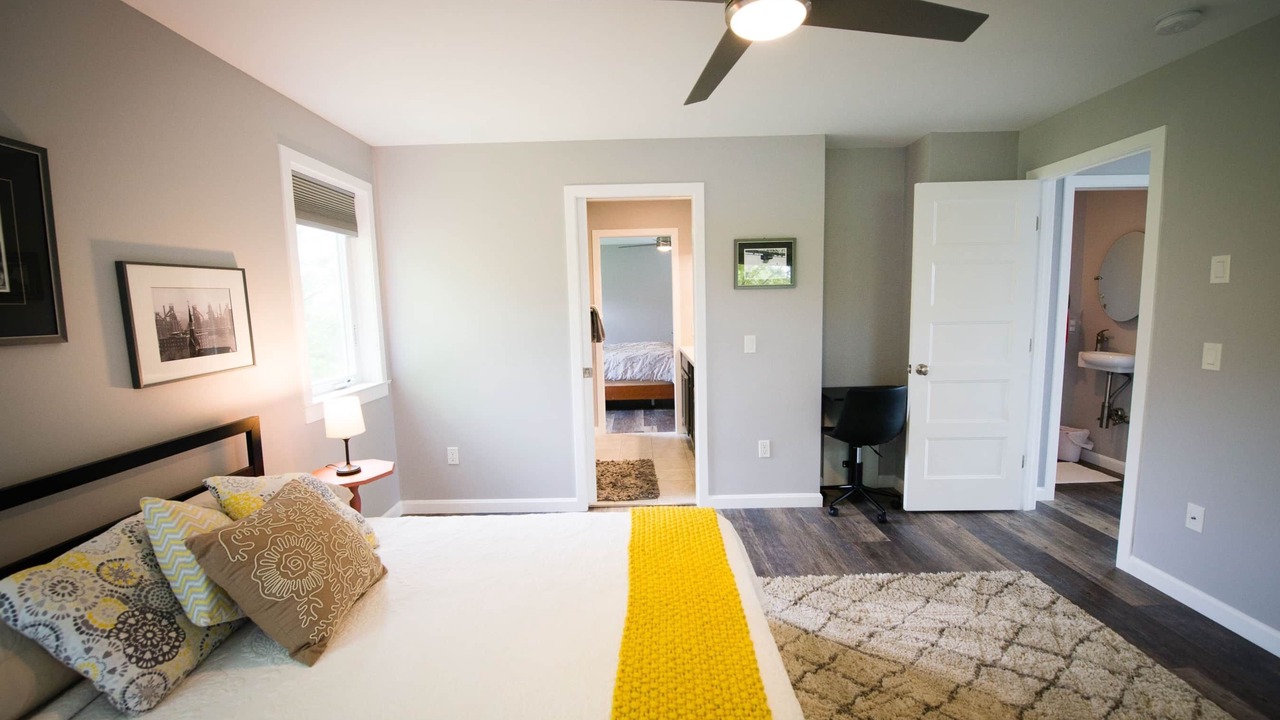 Photo of Others in Topsham