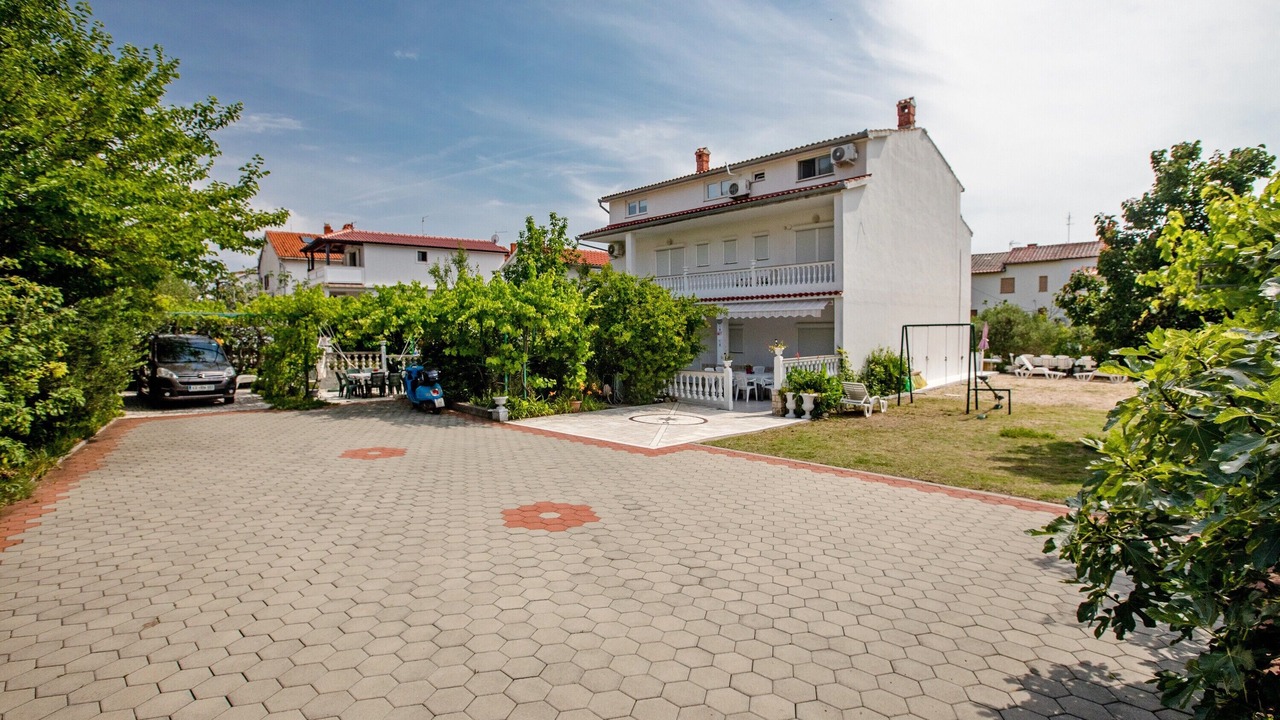 Photo of Outdoor in Palit